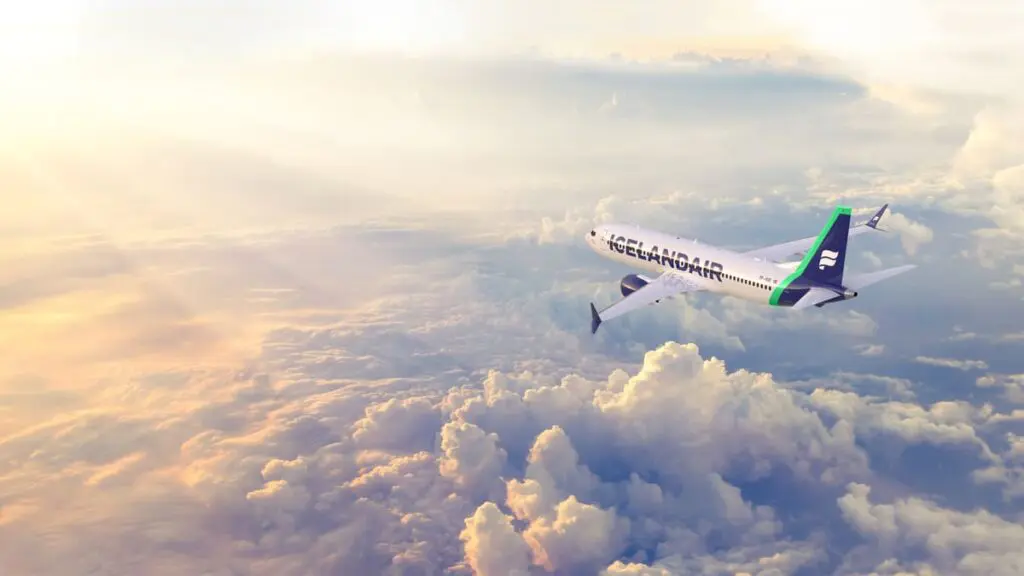 Ice Max 8 Green Sunset Sky 300ppi Srgb 2